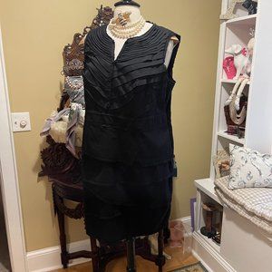 Alfani 22W EUC Black Dress - Raw Edge Fabric